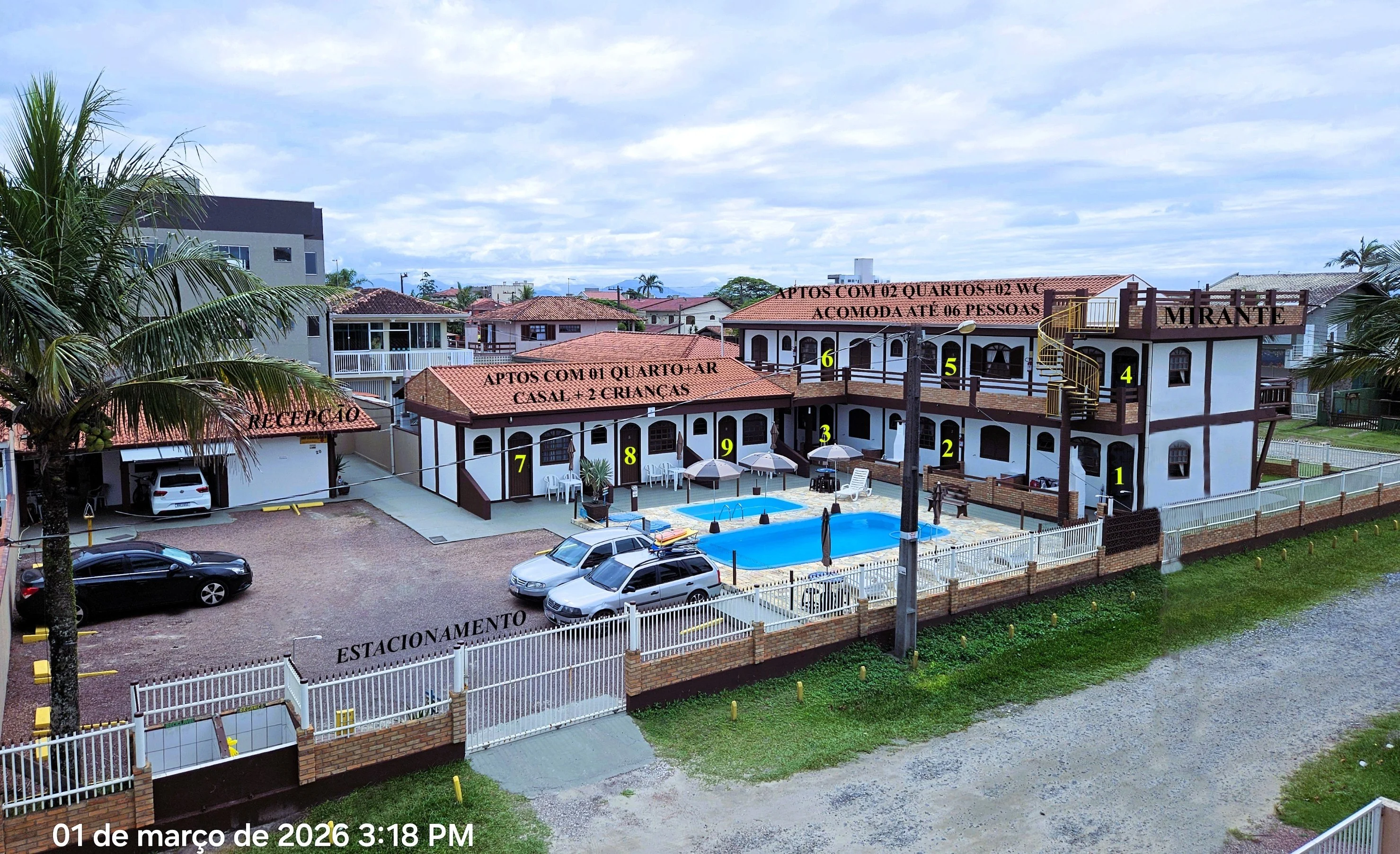 Fachada do Residencial da Torre, aluguel de temporada em Itapoá SC